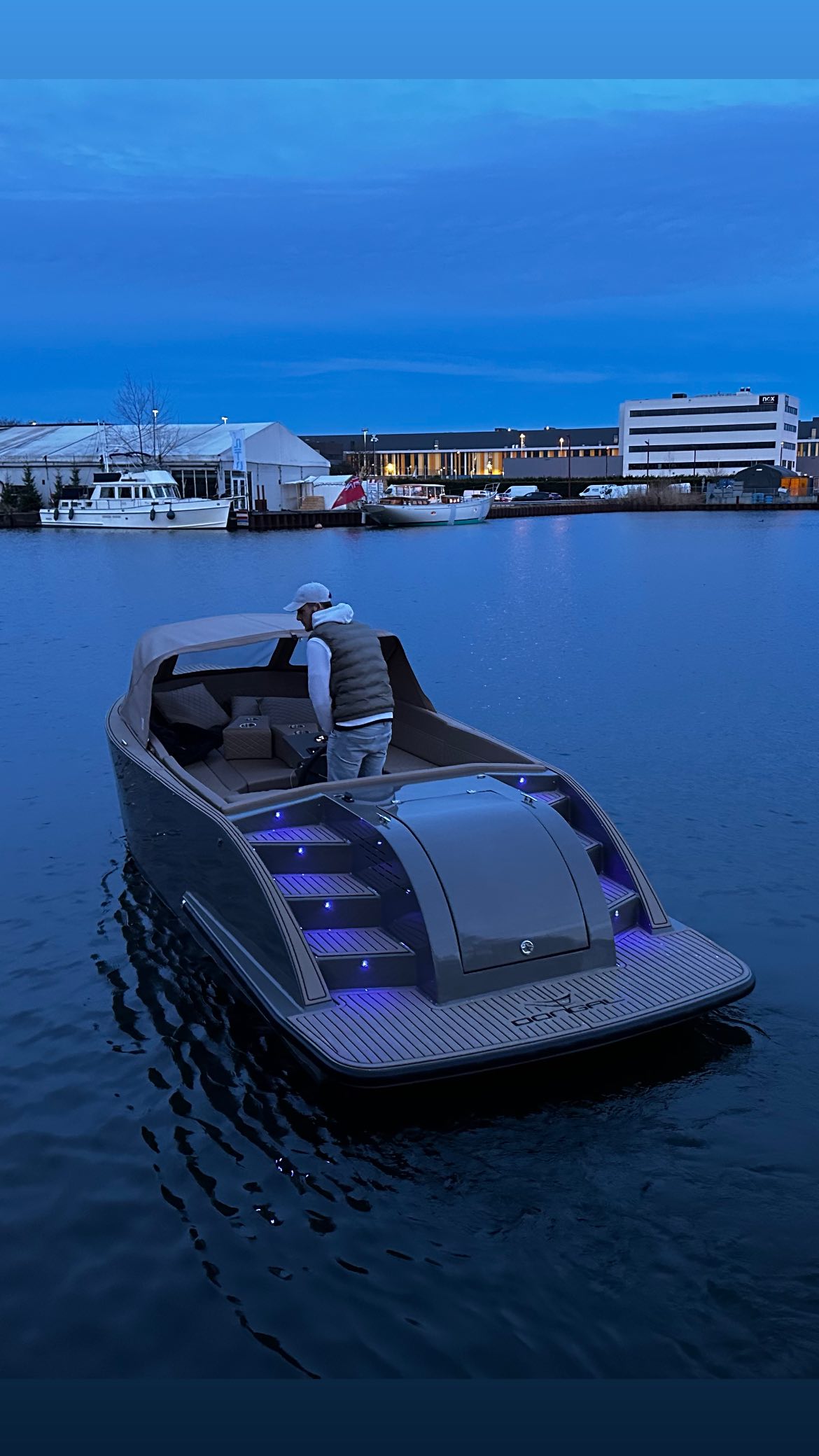 Instagram post 2: Detailafwerking Dongal Tender